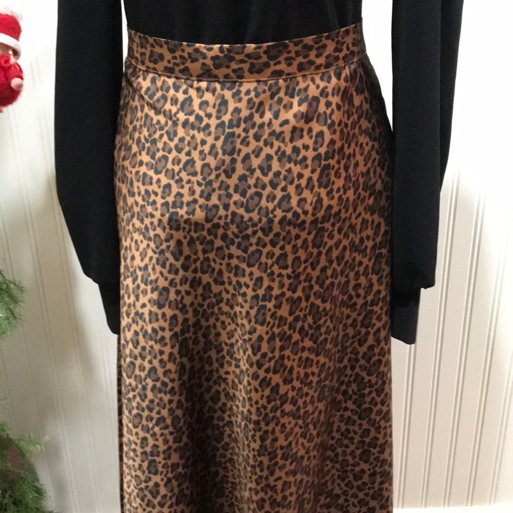 SIZE 0,2,4 LEOPARD SLIP MIDI SKIRT - Picture 7 of 16